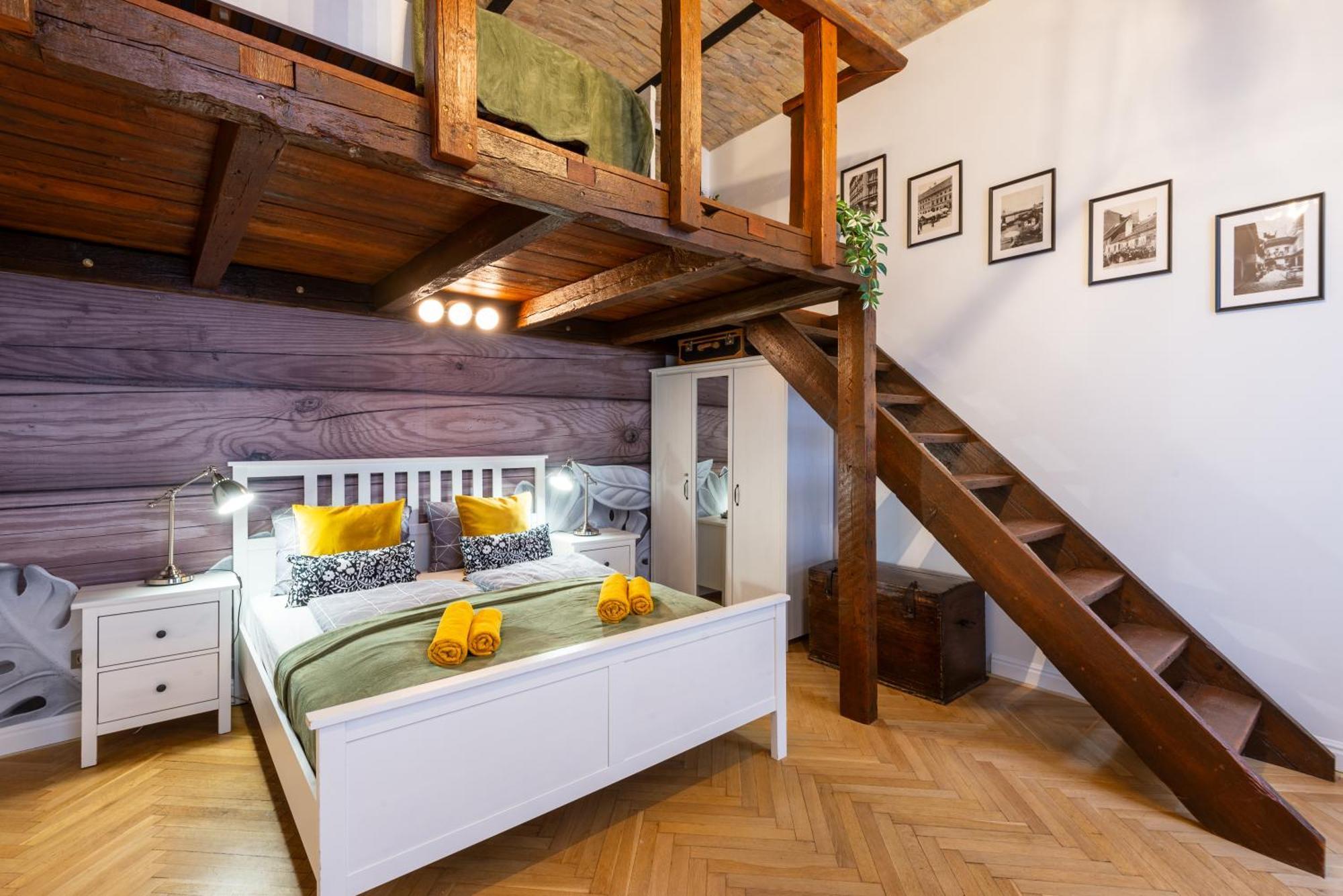 Appartamento Holidays Courtyard *