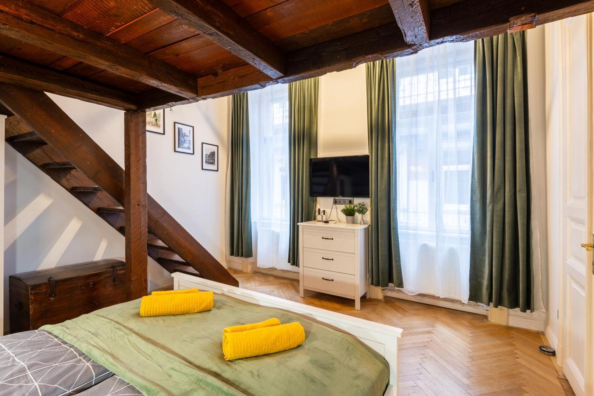 Appartamento Holidays Courtyard