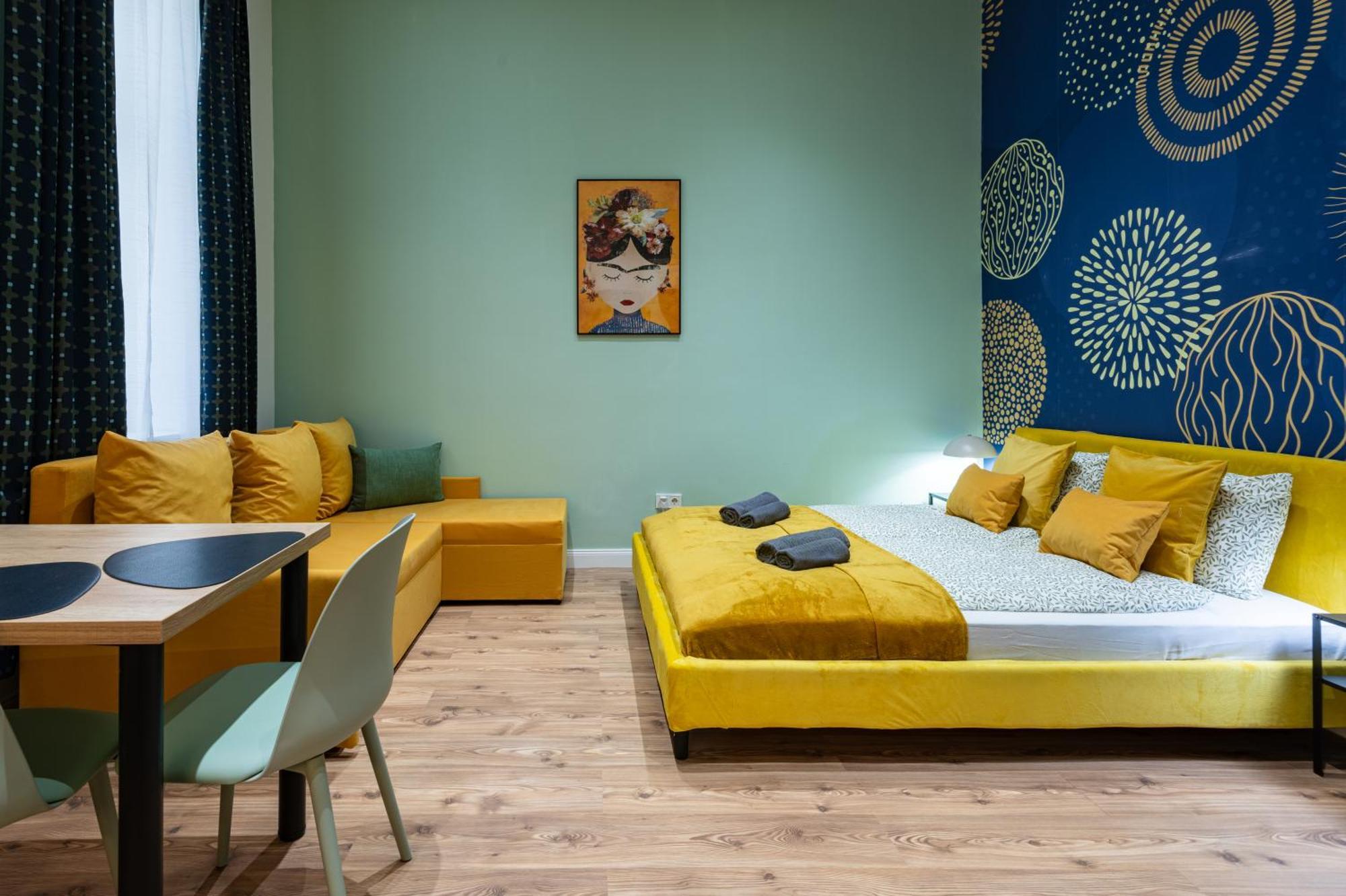 Holidays Courtyard Appartamento Budapest
